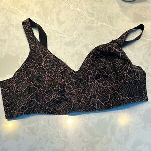 Lululemon wireless bra